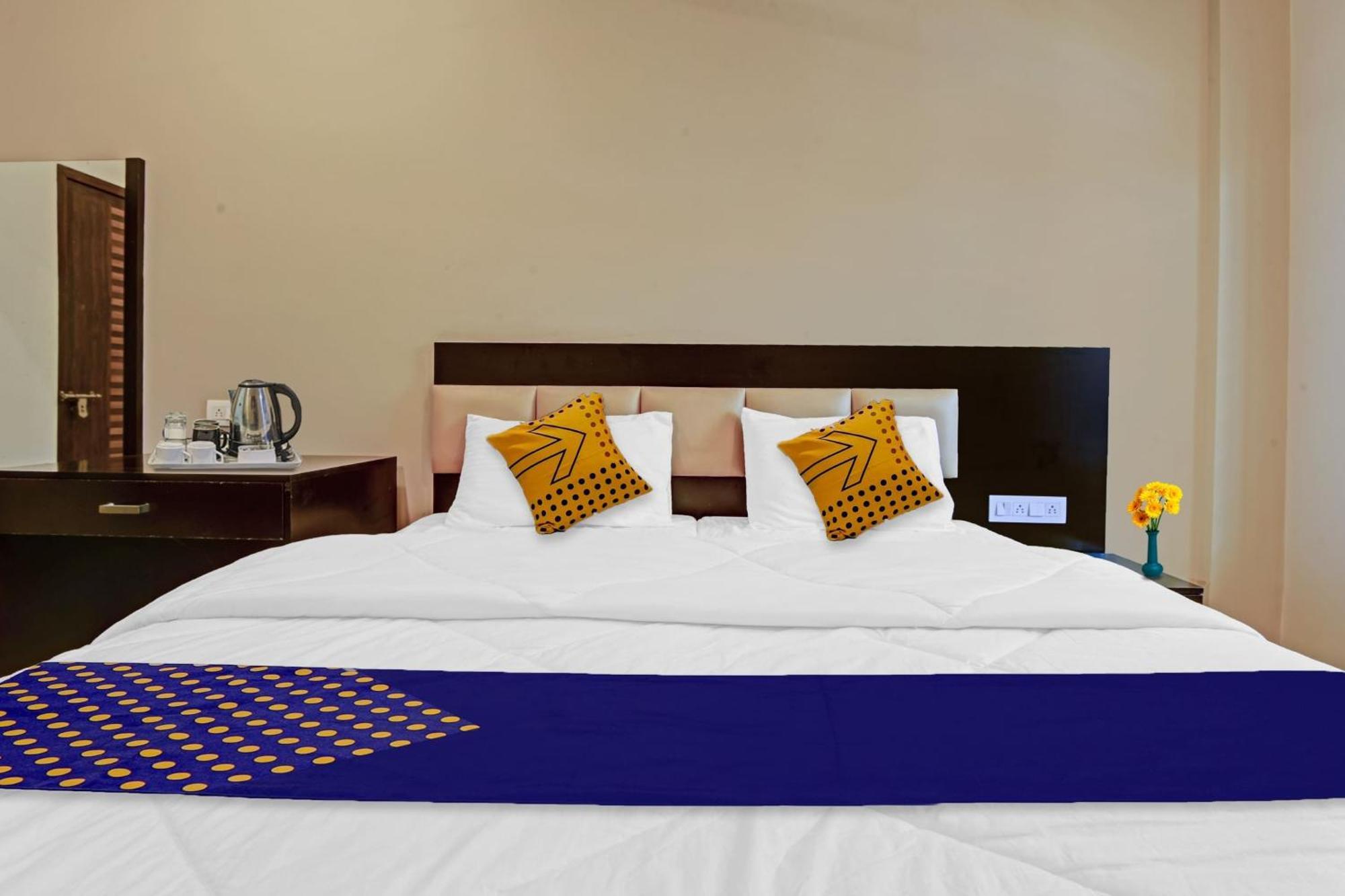קוז'יקודה Hotel O Omassery Open Stay מראה חיצוני תמונה
