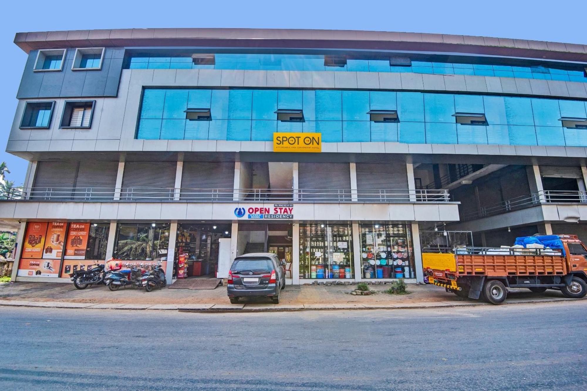 קוז'יקודה Hotel O Omassery Open Stay מראה חיצוני תמונה